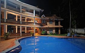 God'S Own Country Kovalam By Bestinn Leisure